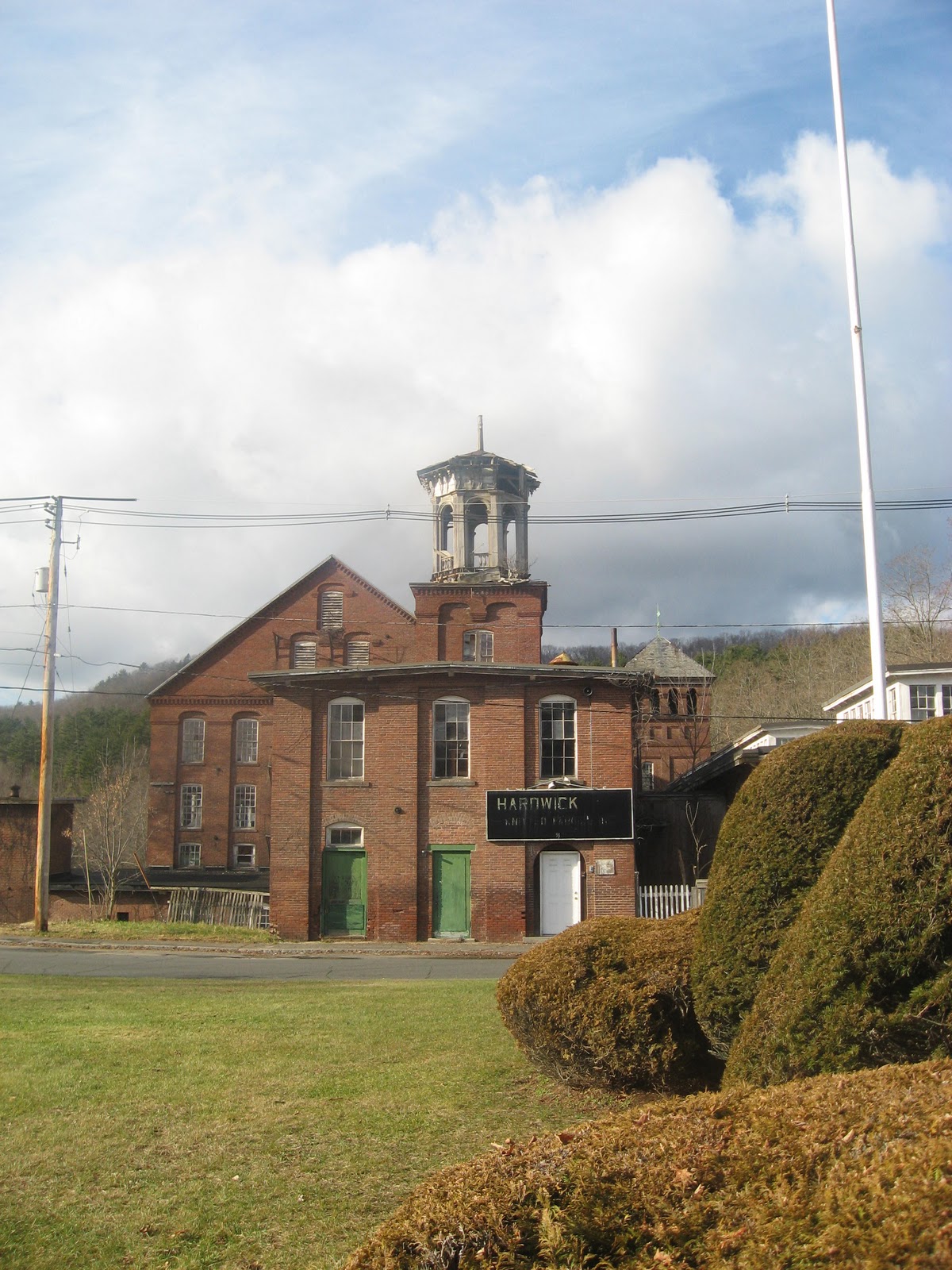 Exploring Massachusetts December 10th 2011 Hardwick and Petersham