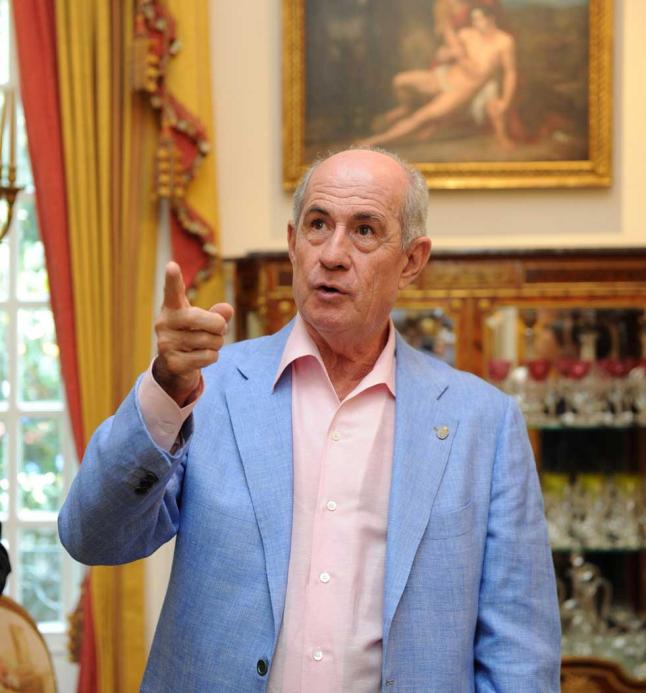 Corazon Oviedista Juan Antonio Pérez Simón “todos los proyectos de