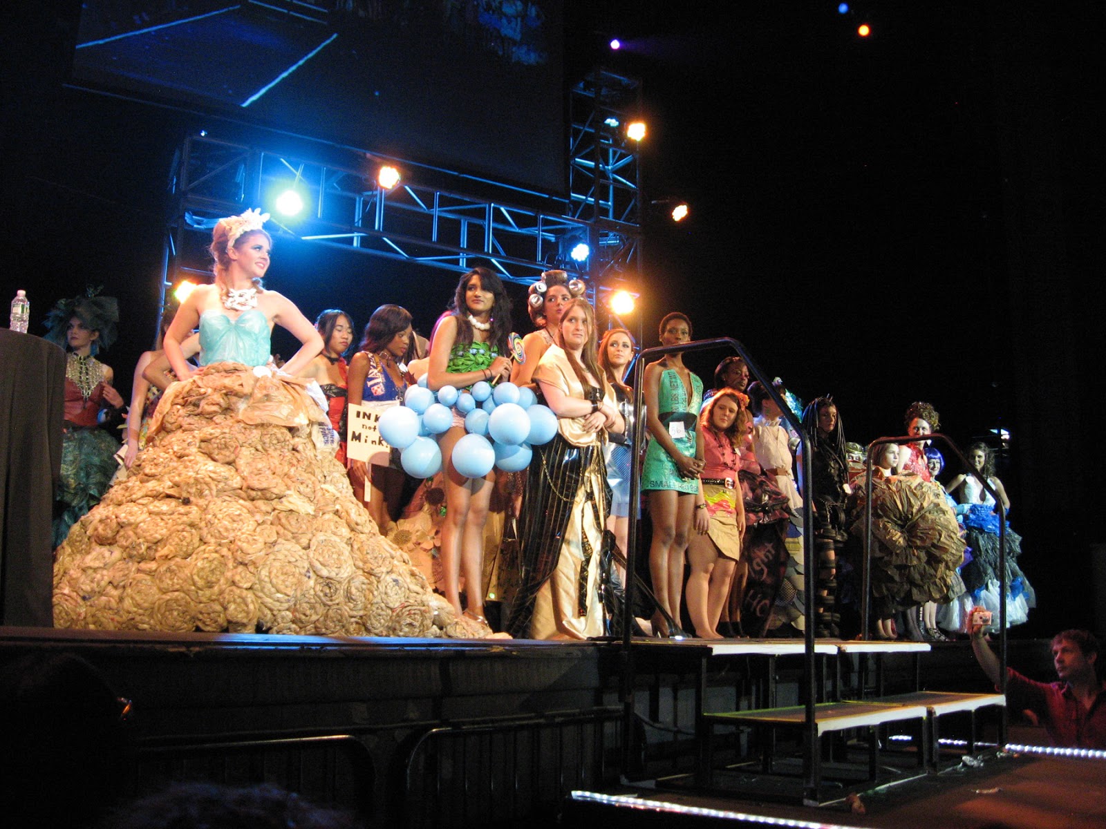 Art In Stitches Runaway Runway 2013