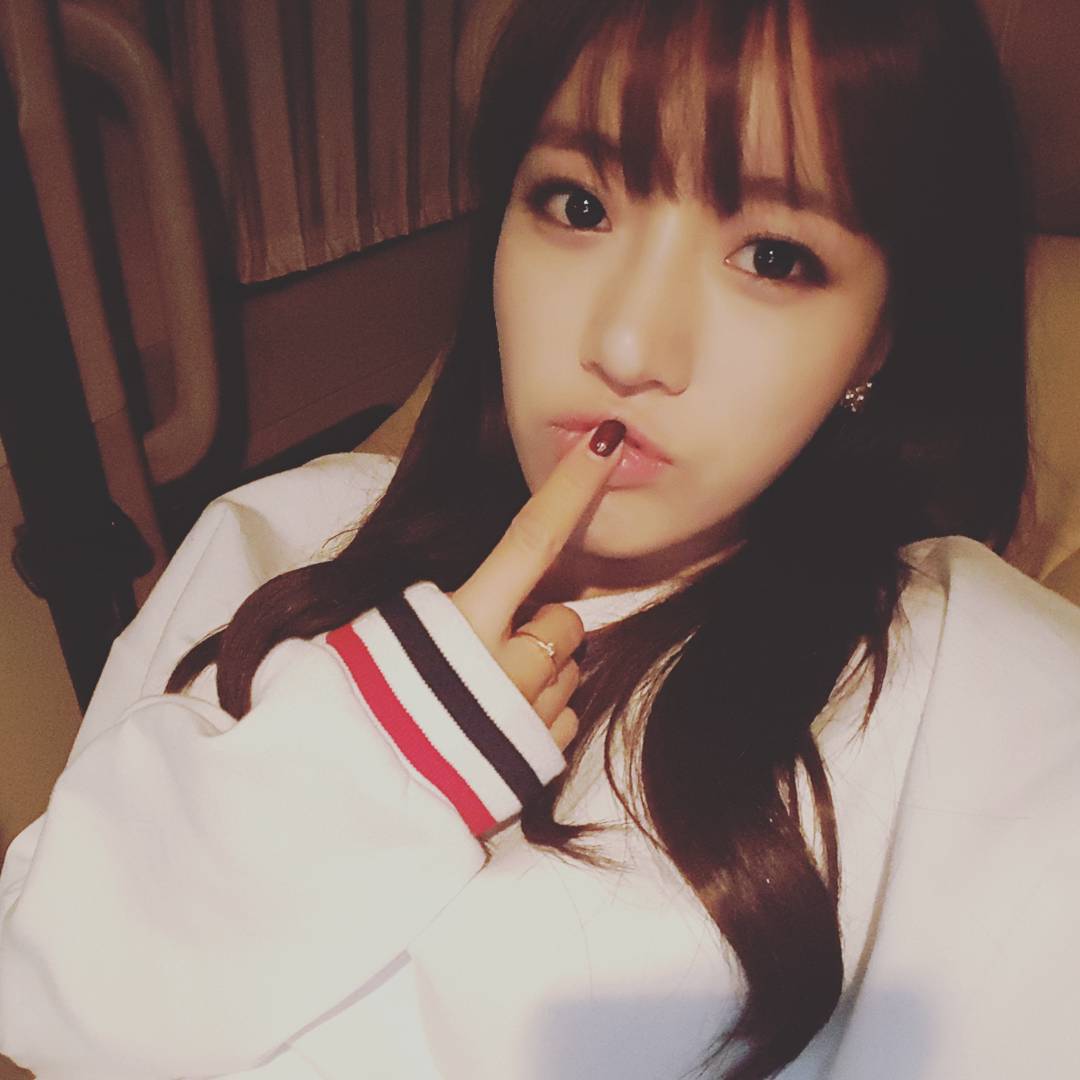 T-ara EunJung treats fans with her lovely selfies | T-ara World
