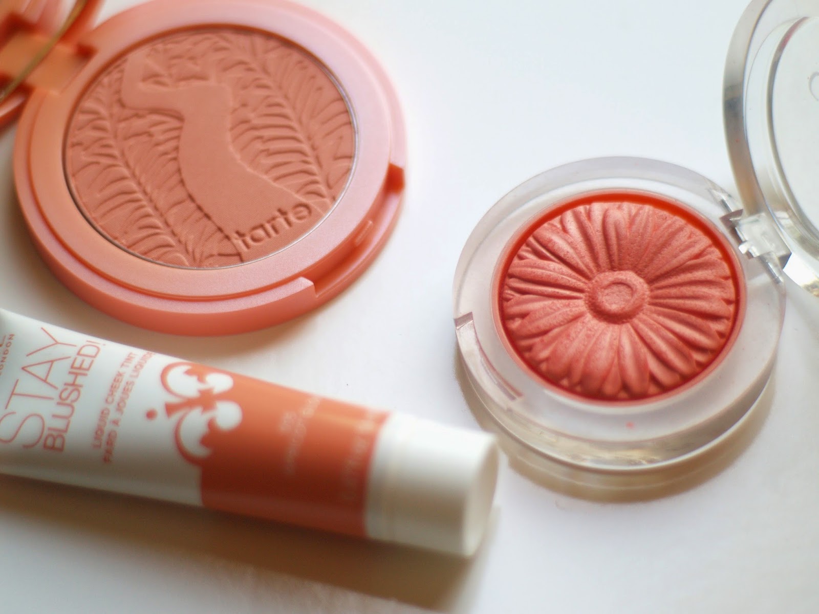 Esquema de Colores Durazno Laura Neuzeth MX