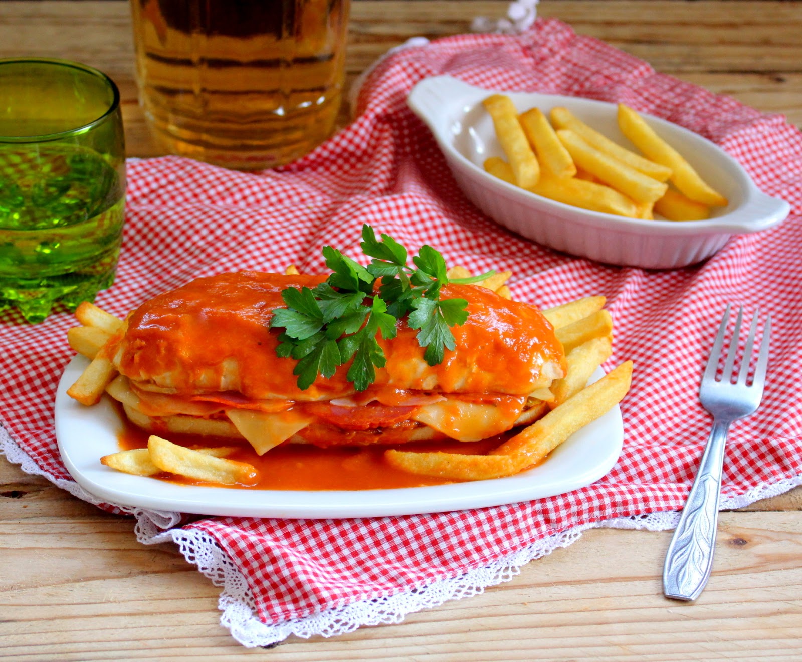 Nárwen's Cuisine: Francesinha no Pão