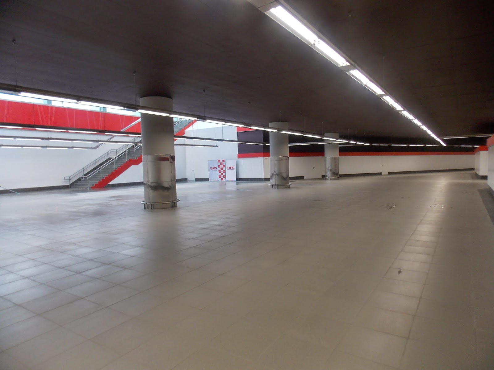 Los ladrillos de Quito Estación El Labrador (Metro de Quito)