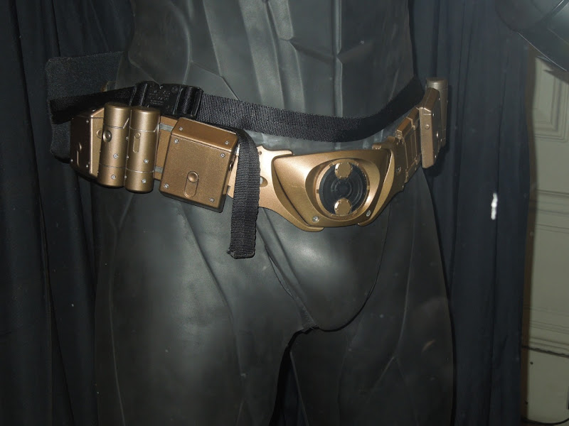 Batman Begins Batsuit utility belt