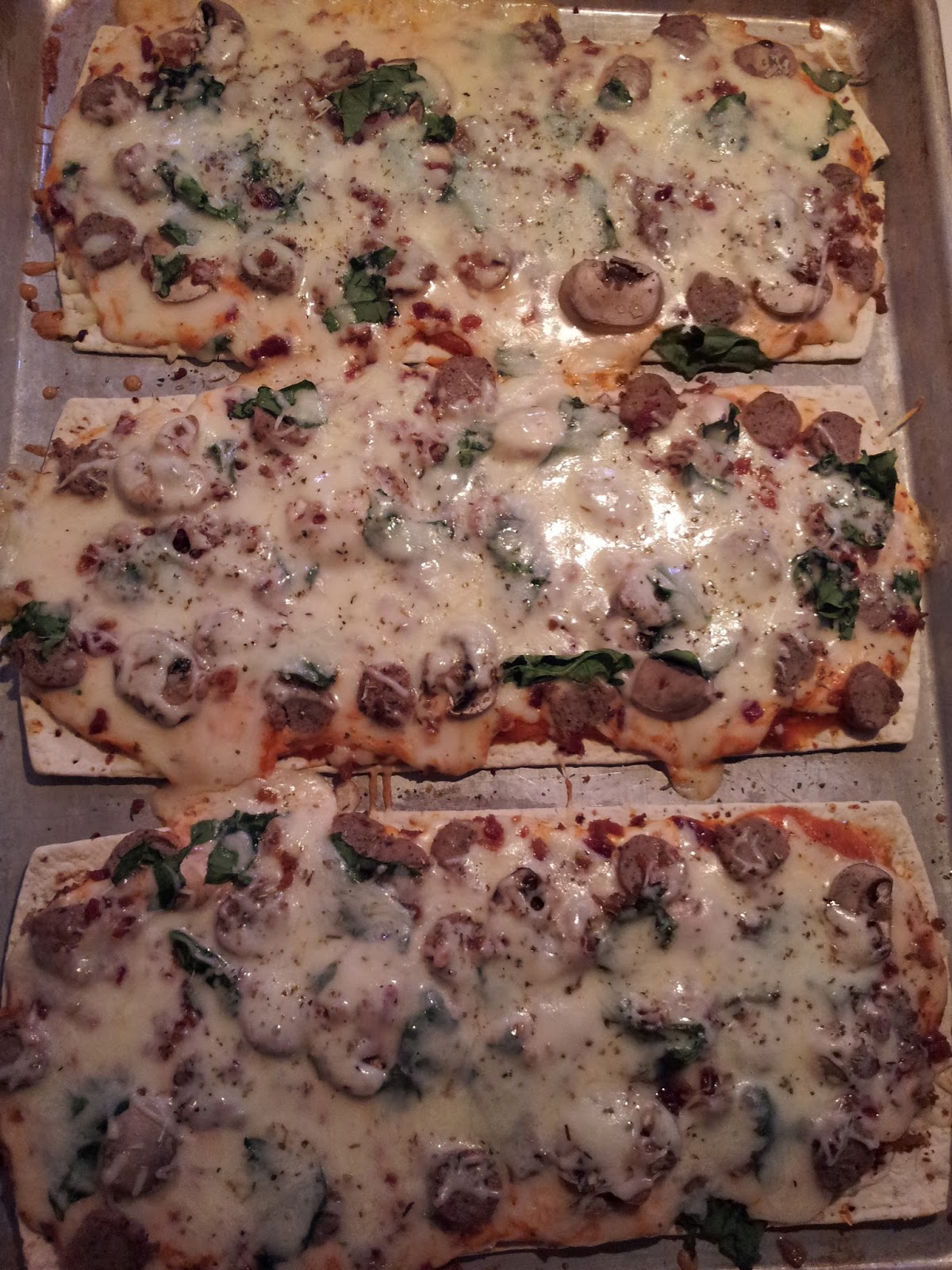 COVERED IN BACON Pizza Flatbreads *AWESOME*