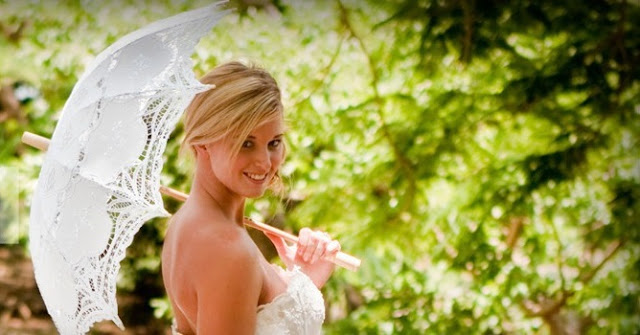 Bridal umbrella 