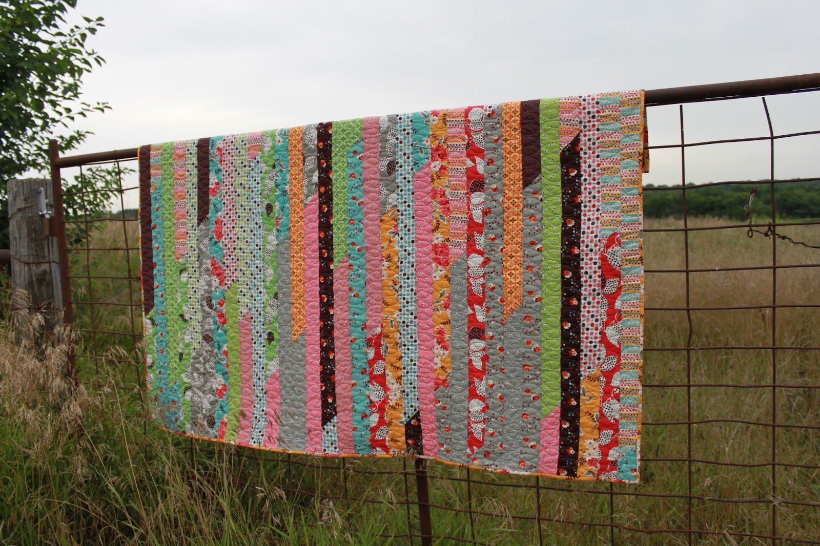 Lollyquiltz Friday Finish Jelly Roll Race