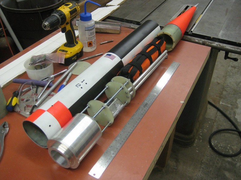 High Power Rocketry 98mm aluminum rocket built around N5800