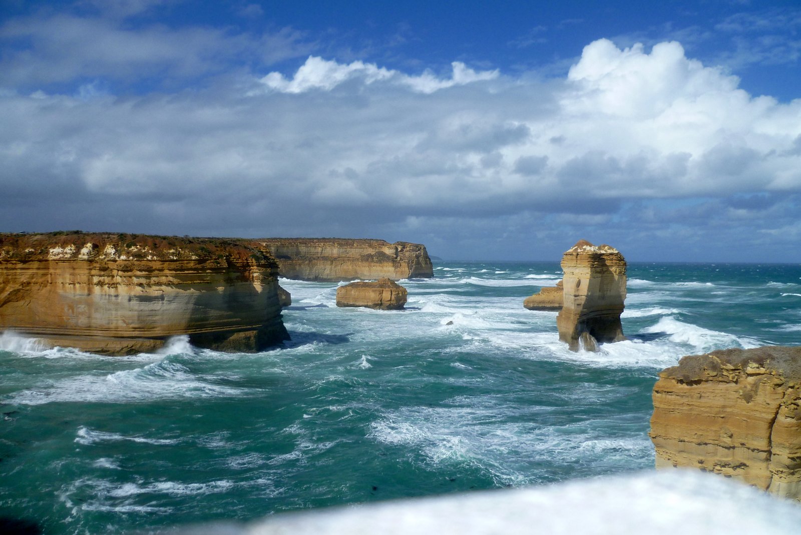 Witchwae on the Move Island Arch
