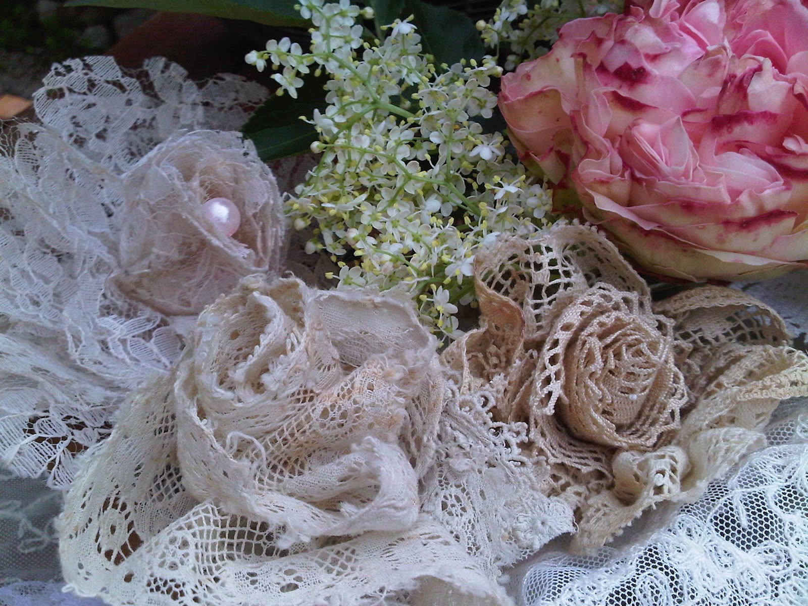 vintage paper roses Lace Roses