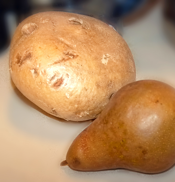 The Queen's Table What's That? Jicama!
