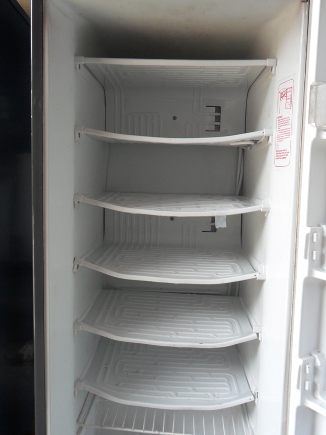 Kulkas Freezer Sharp 1 Pintu