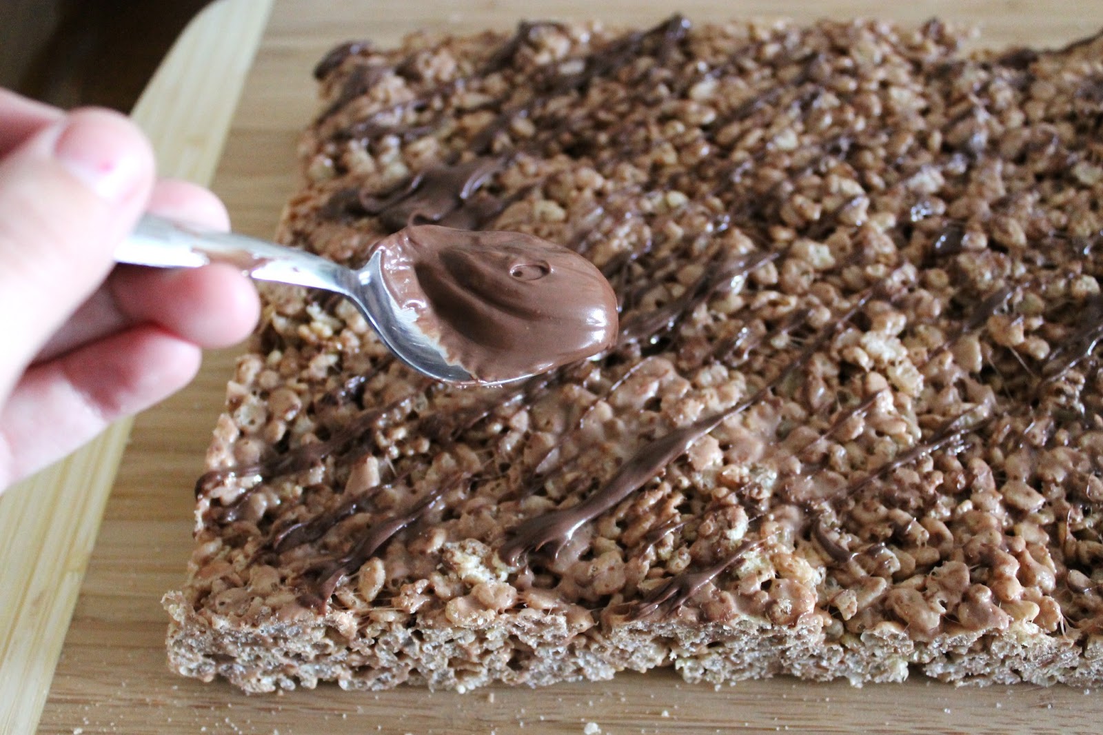 BEAUTY & THE BEARD NUTELLA RICE KRISPIE BARS!