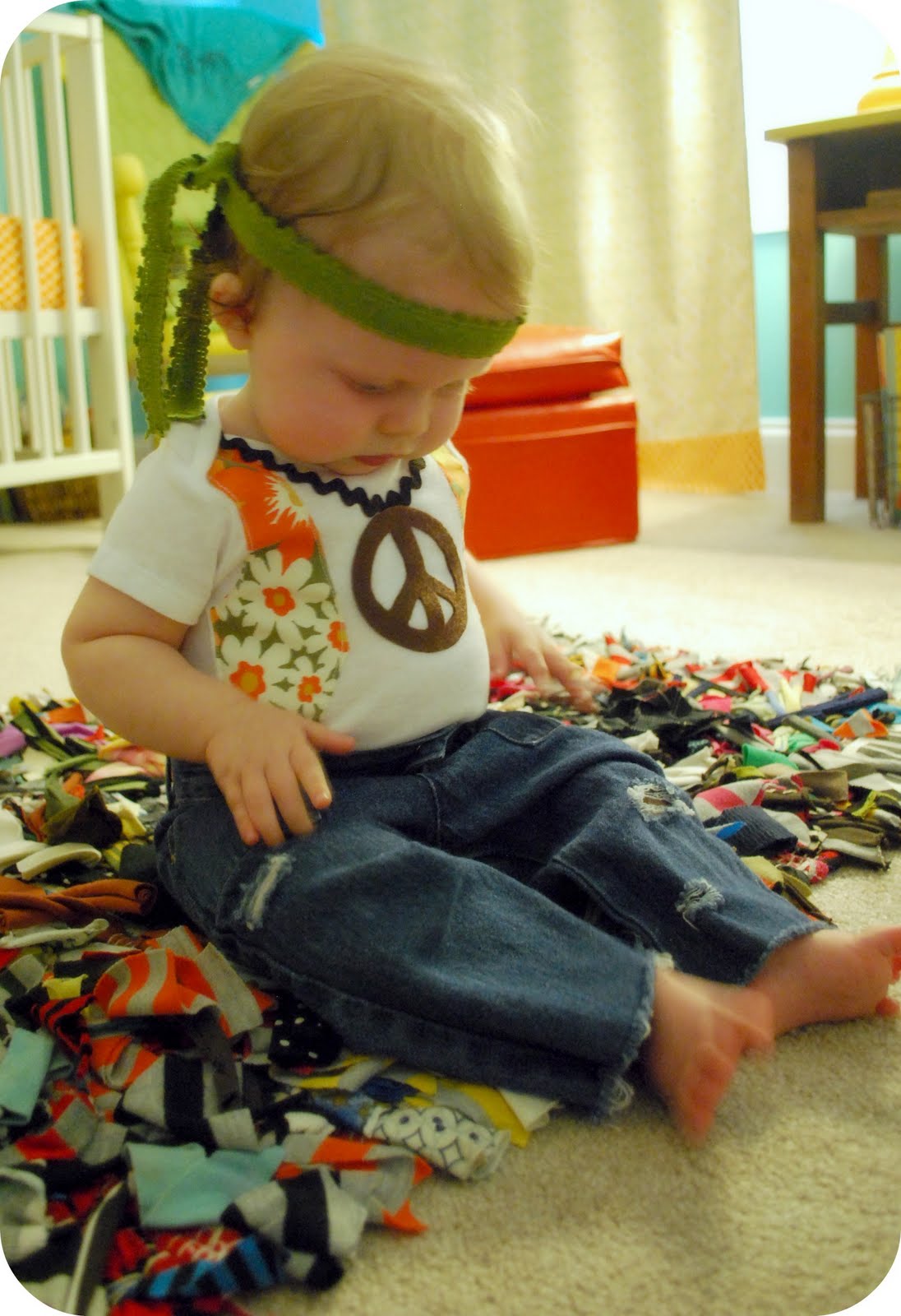 Life as a Thrifter Hippy Baby Costume Tutorial