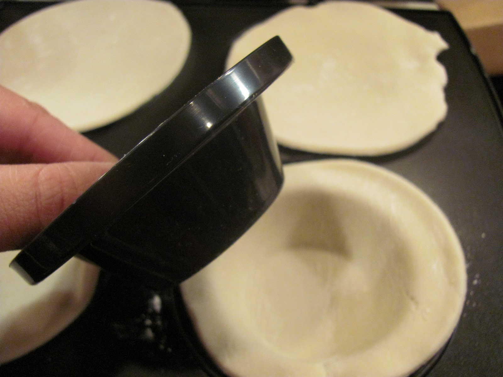 One Cheeky Chica Bella and the MiniPie's