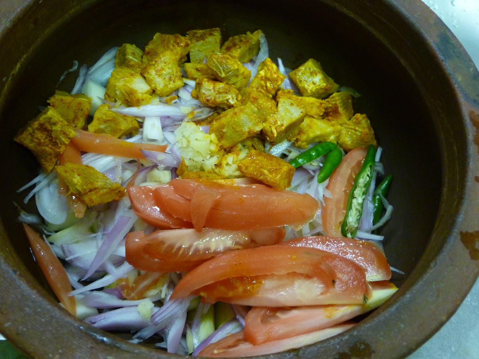 COOKEZEE Kerala Unakka Meen Curry Dry fish curry with Raw Mango