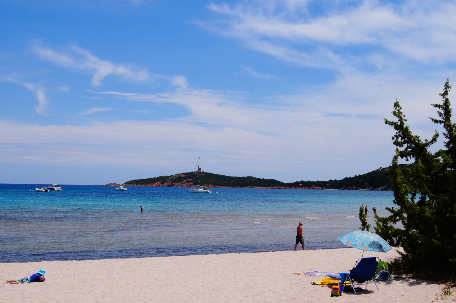LES PETITS PARADIS DE MANON Plage de Pinarello/Pinareddu (Pinarello