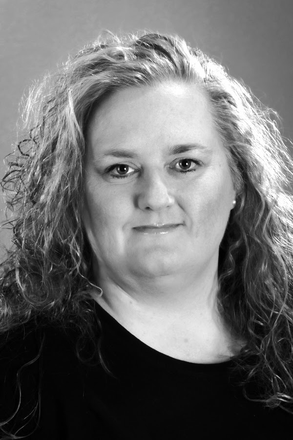 Slidell Little Theatre ‘Doubt’ Poster Artist Paints with Photography