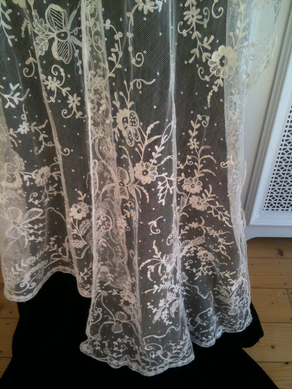Rosemary Cathcart Antique Lace and Vintage Fashion Antique Limerick
