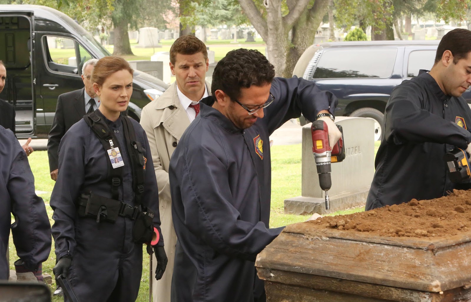 Bones - Episode 9.22 - The Nail in the Coffin - Promotional Photos