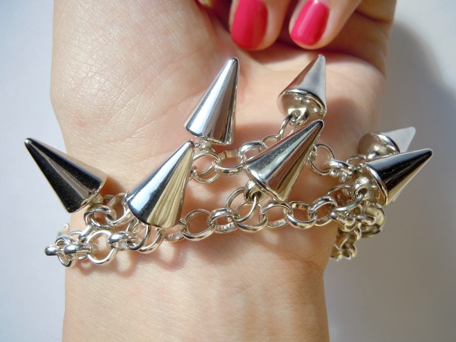 spiked-bracelet-diy-spikes-handmade-chain-pulsera-tachuelas-cadenas