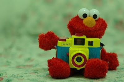 Lusi Darmawan: how cute elmo n cookie monster =)