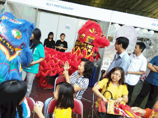 Ksatria Lion n Dragon Dance Troupe Barongsai Naga Surabaya Indonesia Performance SMAK St.Louis 1 Surabaya