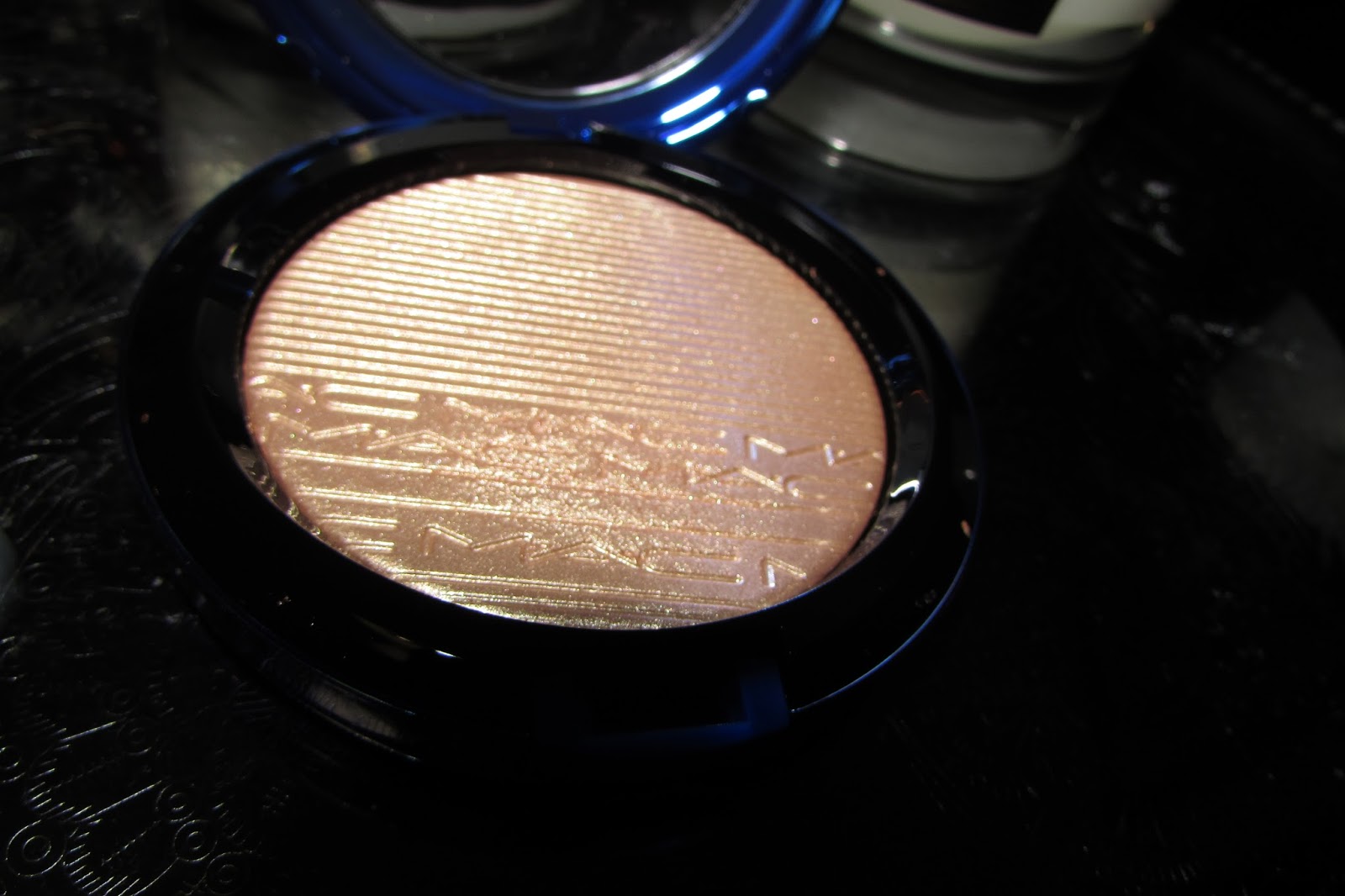 MAC Oh Darling! Dupes B E L L E J O R D E N