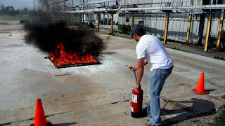technician extinguisher