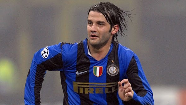 Real Madrid negocia fichaje de Chivu Real Madrid negocia fichaje de Chivu