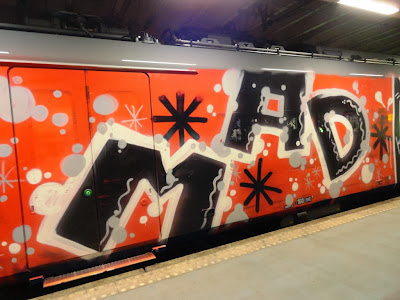whole car train graffiti