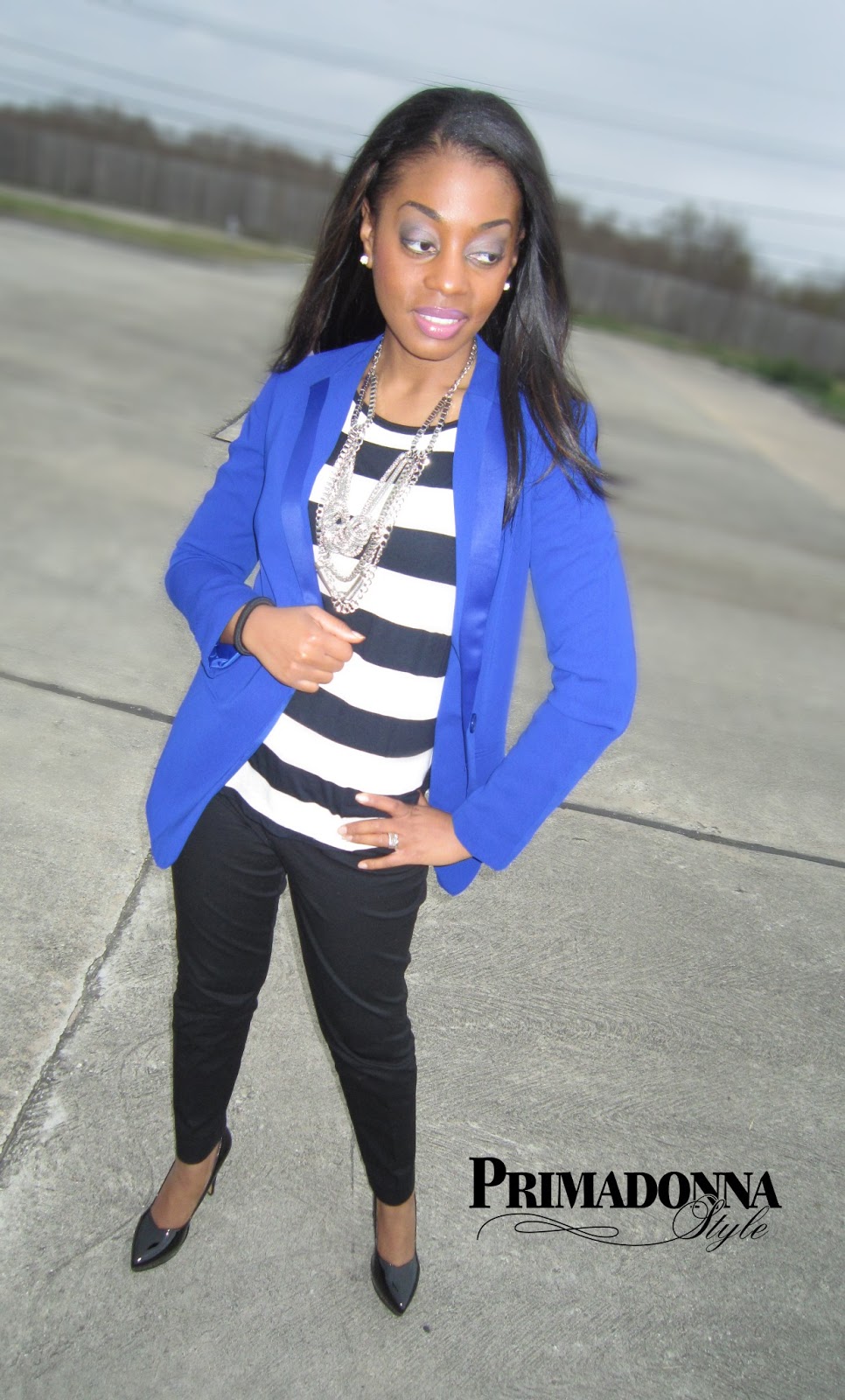 24 Black Pant White Shirt Blue Blazer Pictures