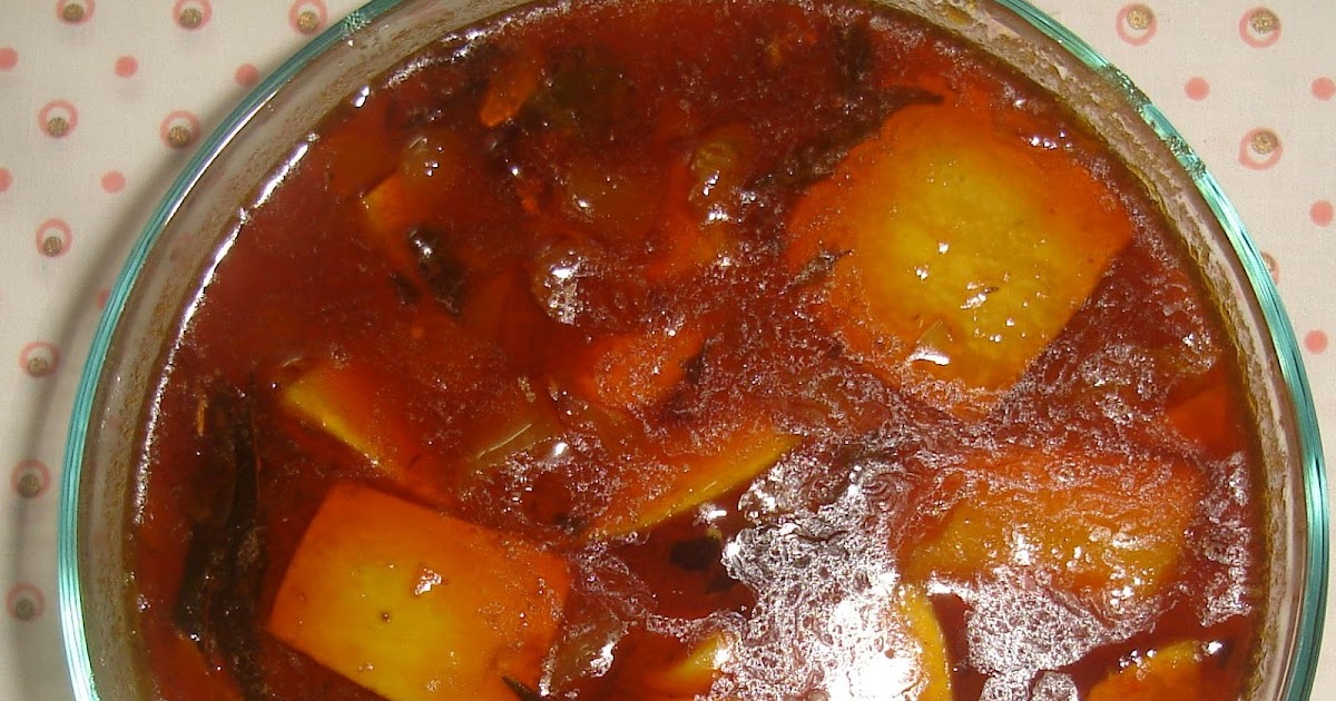 Parangikkai Puli Kuzhambu (Yellow pumpkin gravy with tamarind)