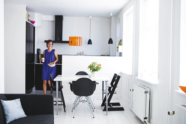Seventeendoors: compact living i barnrum
