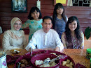 Ibu,ecah gemok,akak,ayah n adek gilaksss