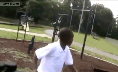 [Imagen: 1309772938_playground_ouch.gif]