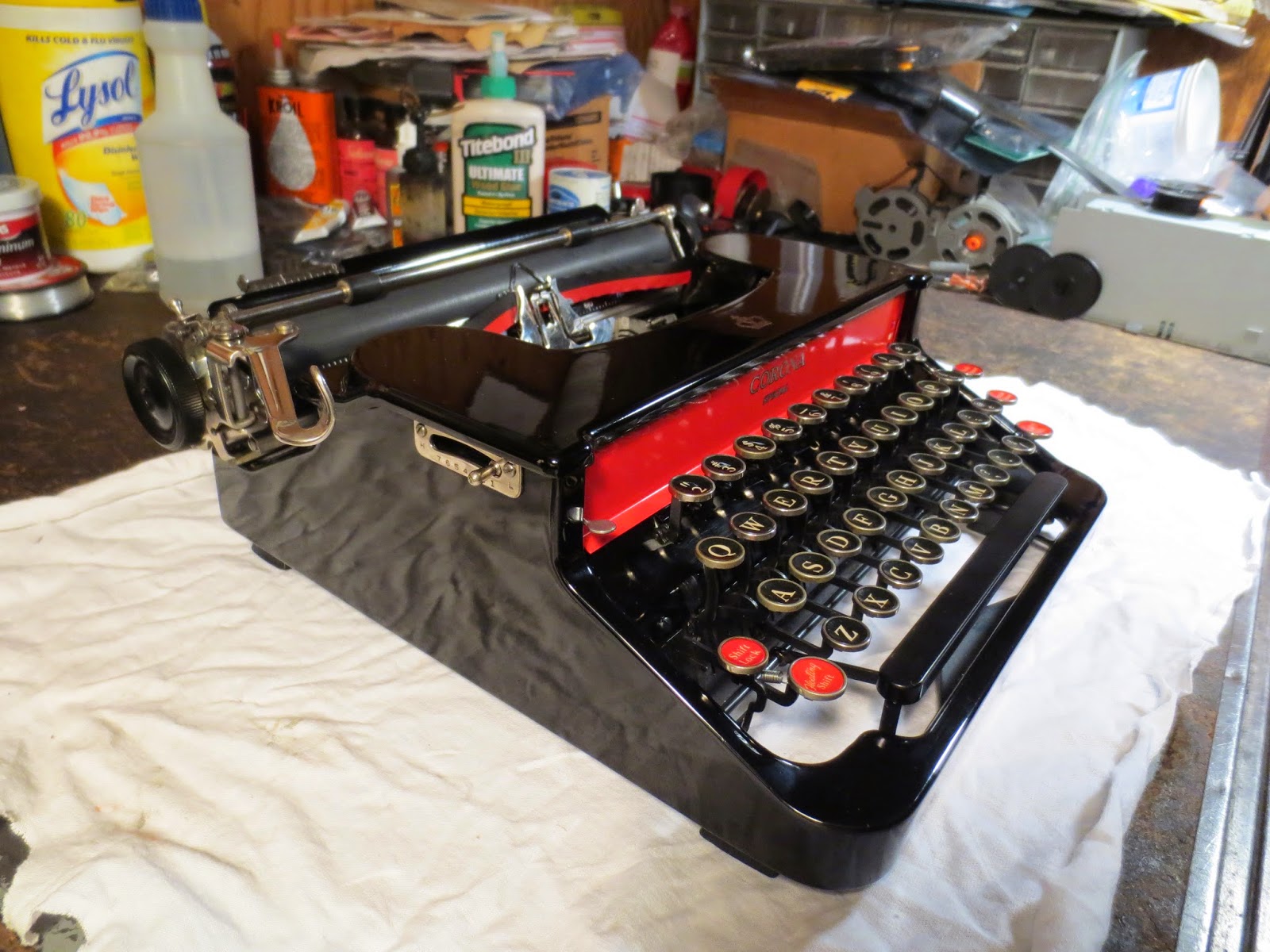 Life in a Typewriter Shop Underwood No.4 Repair And More!