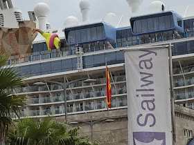 Spain, Anthem of the Seas in Vigo   by E.V.Pita (2015)   http://picturesplanetbyevpita.blogspot.com/2015/04/spain-anthem-of-seas-in-vigo-anthem-of.html     "Anthem of the Seas" visita Vigo  por E.V.Pita (2015)