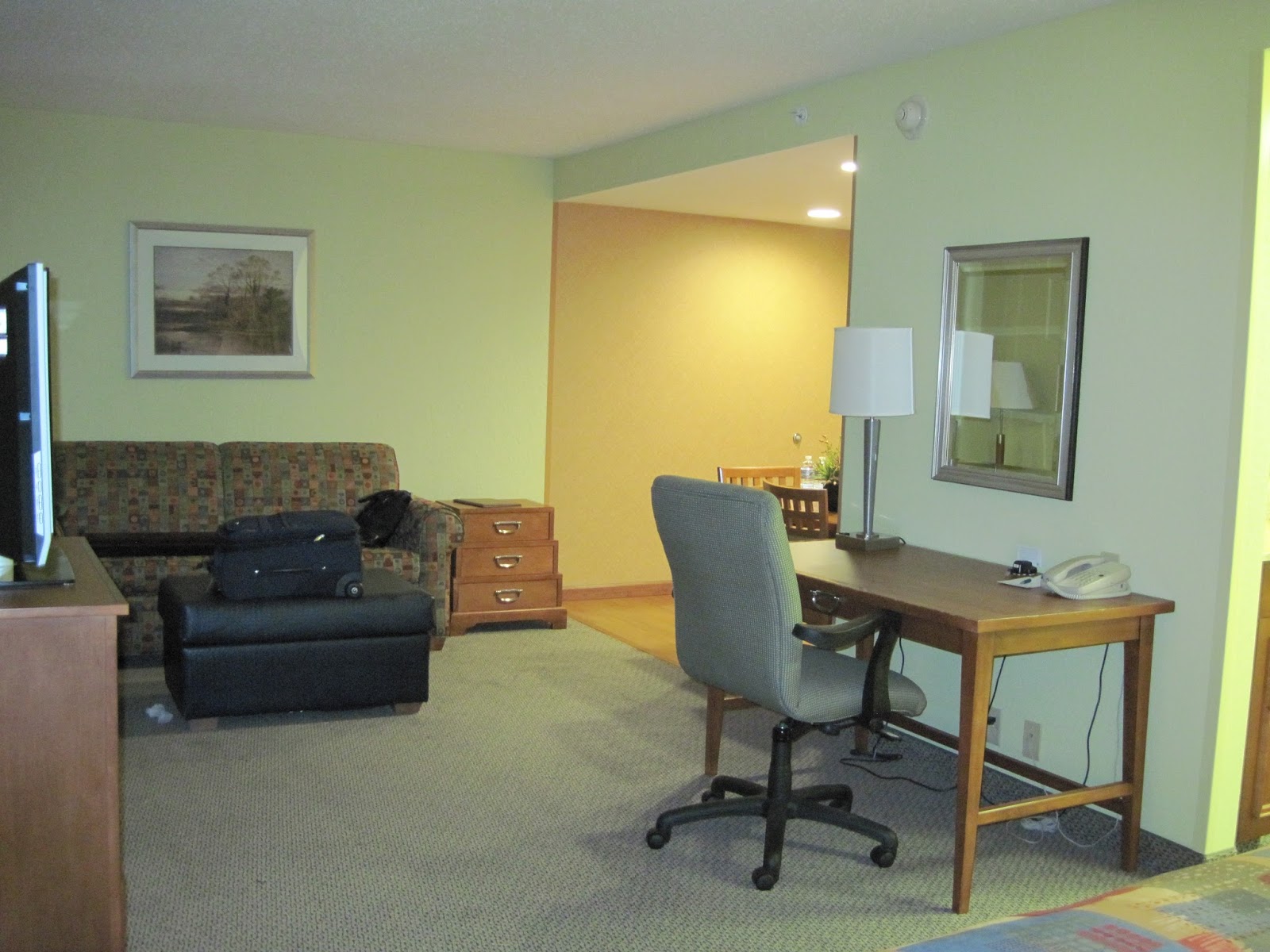 Travel Reviews & Information New Windsor, New York SWF airport