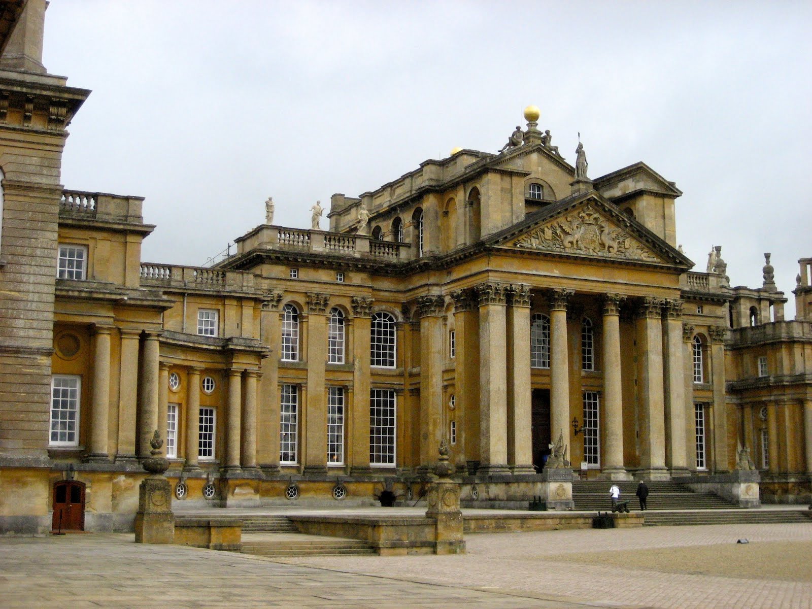 castles and palaces castles and palaces Beth Kaplan