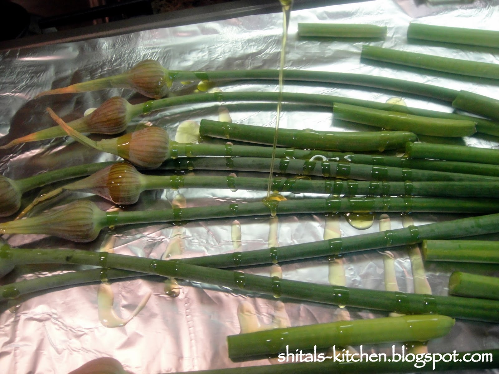 Shital'sKitchen Roasted Garlic Flowers
