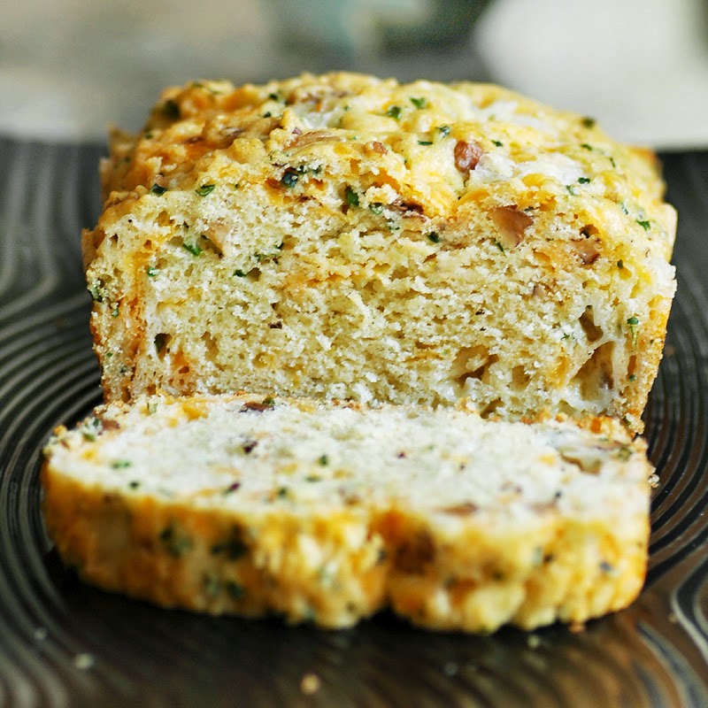 Savoring Time in the Kitchen Cheddar, Gruyère and Chive Bread