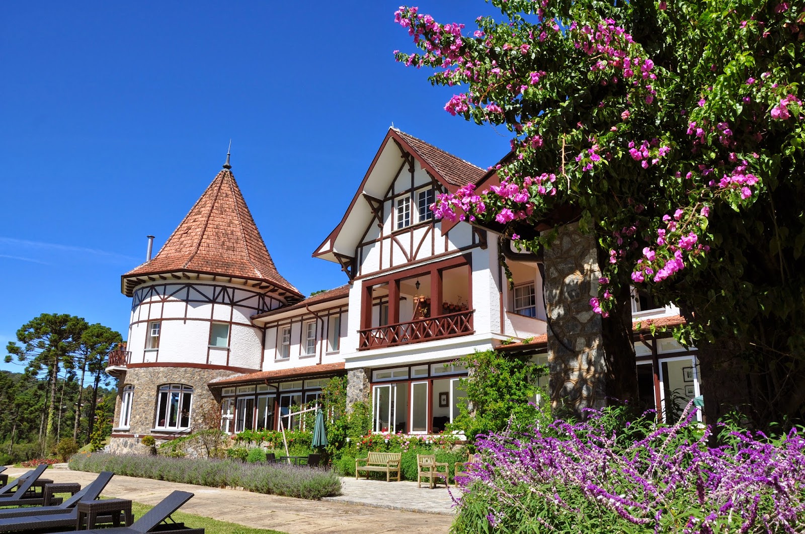 Top Sector: Hotel Vila Inglesa em Campos do Jordão faz promoção