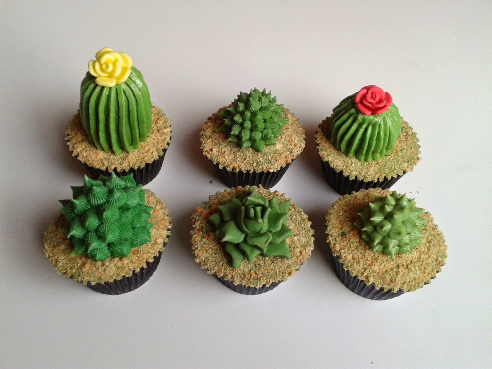 Cupcakes cactus esCAKEarte