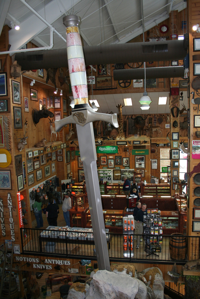 The Carpetbagger The National Knife Museum