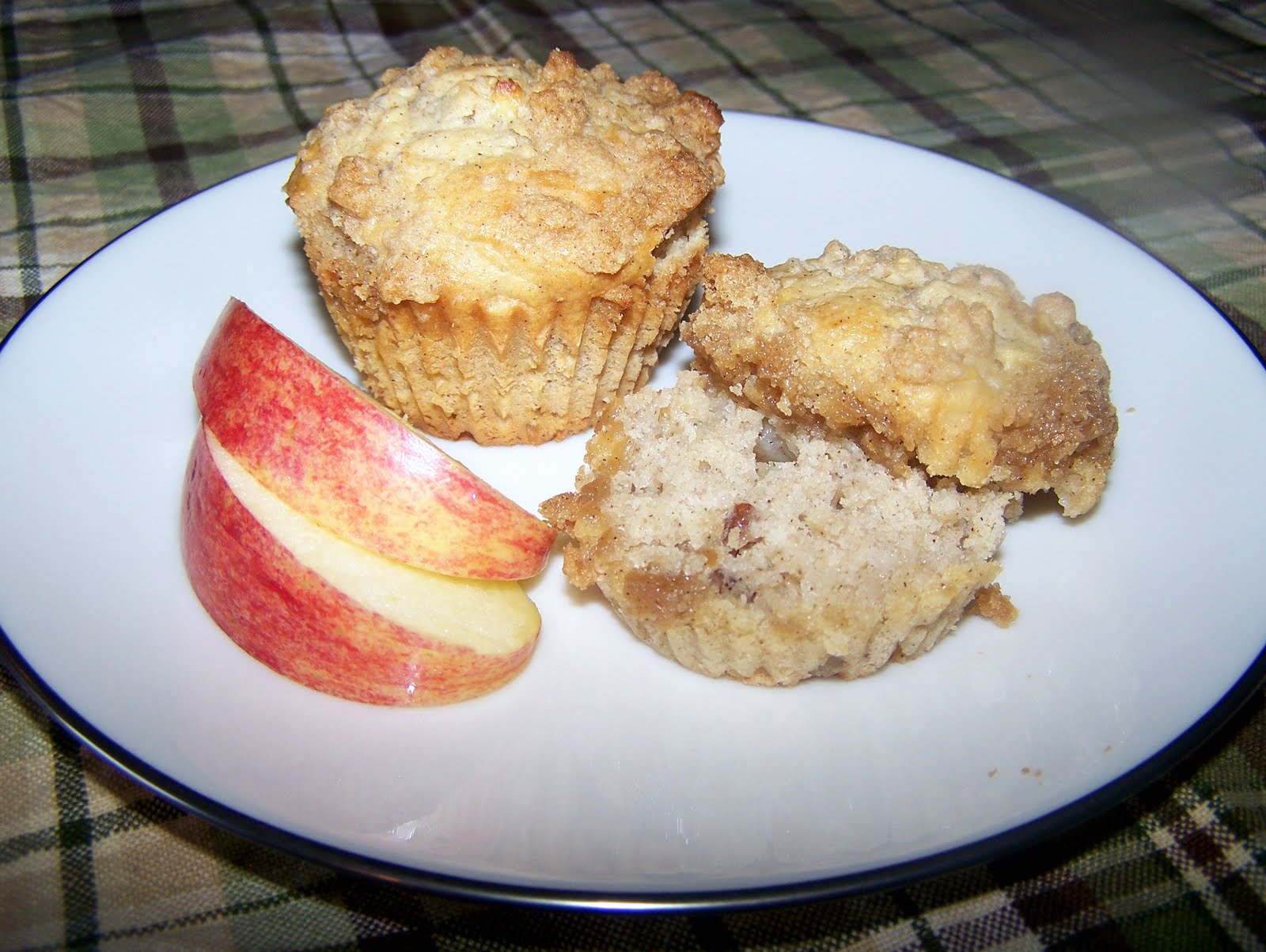 Apple Allspice Muffins