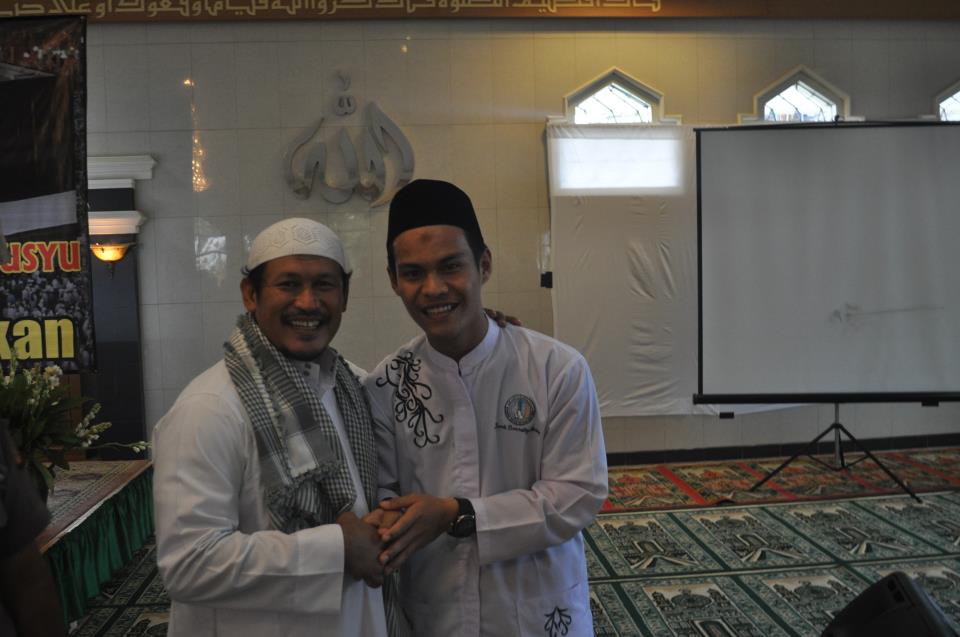 Perjalanan Hidup Ust. Abu Sangkan yang menggetarkan Hati