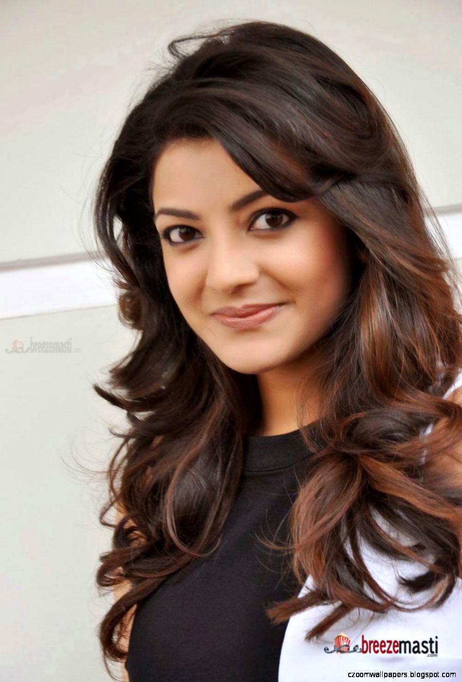 Kajal Aggarwal govindudu andarivadele stills 3 Bollywood Tamil Kajal Aggarwal govindudu andarivadele stills 3 Bollywood Tamil