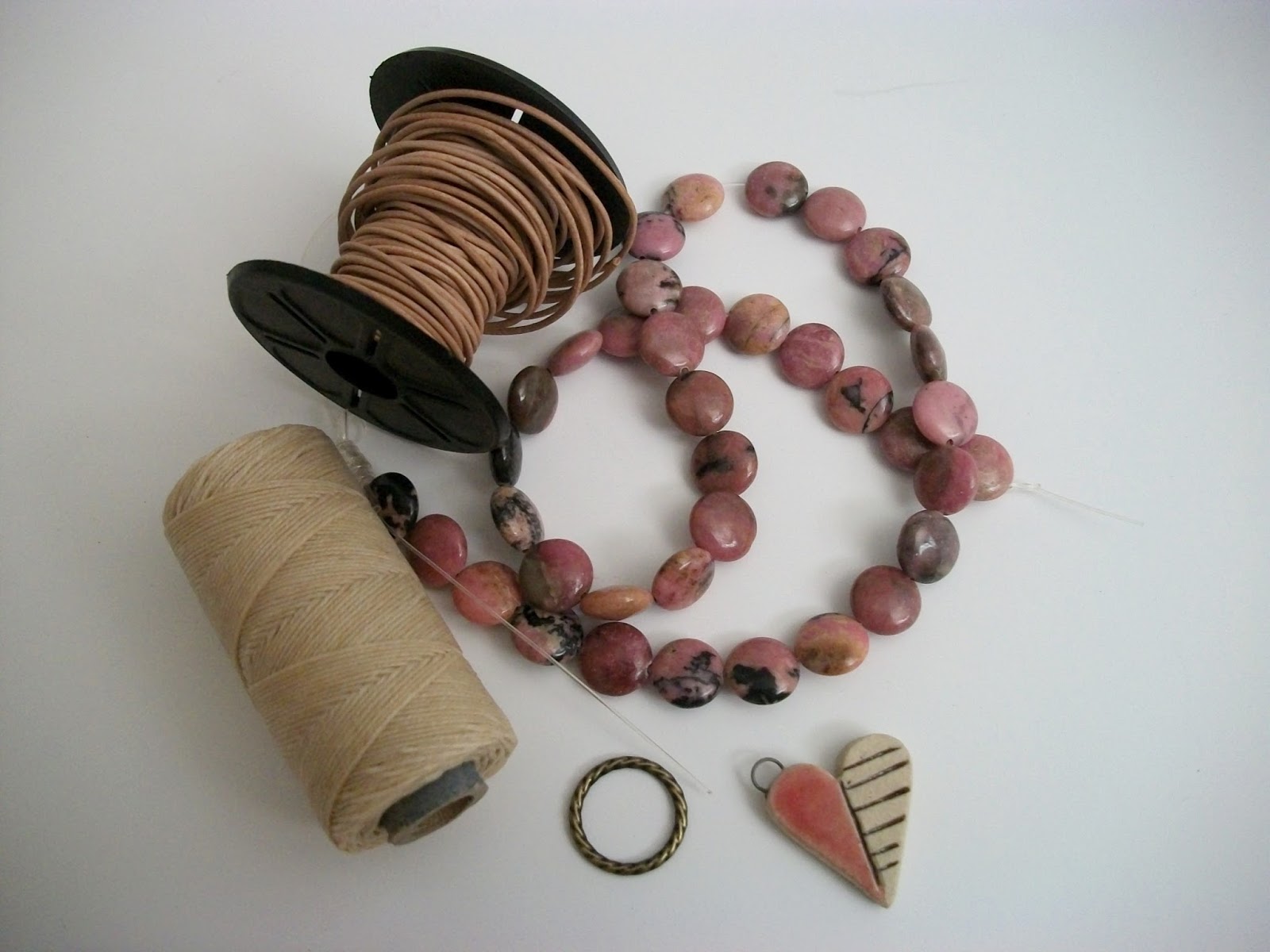 Art Bead Scene Blog Easy Heart Charm Bracelet by Michelle McCarthy