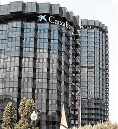 DdR CaixaBank: La historia de las torres negras, sede central de